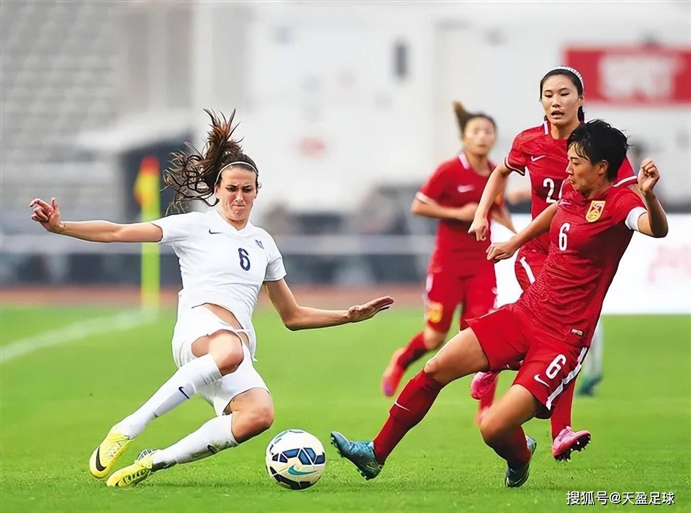 九游体育平台-澳大利亚女足球员积极训练备战世界杯