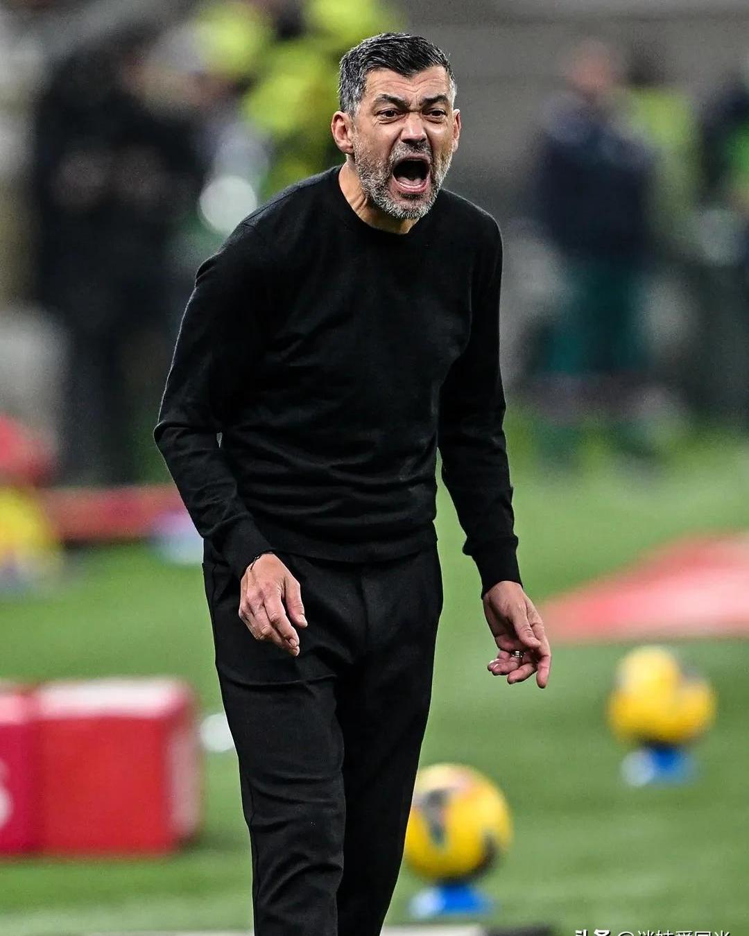 包含AC米兰不敌那不勒斯,遗憾失利在铁杆的词条 包含AC米兰不敌那不勒斯,遗憾失利在铁杆的词条