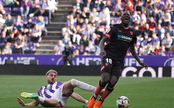 九游娱乐官方网站-弗赖堡客场遭遇惨败，劲旅主场全取三分的简单介绍