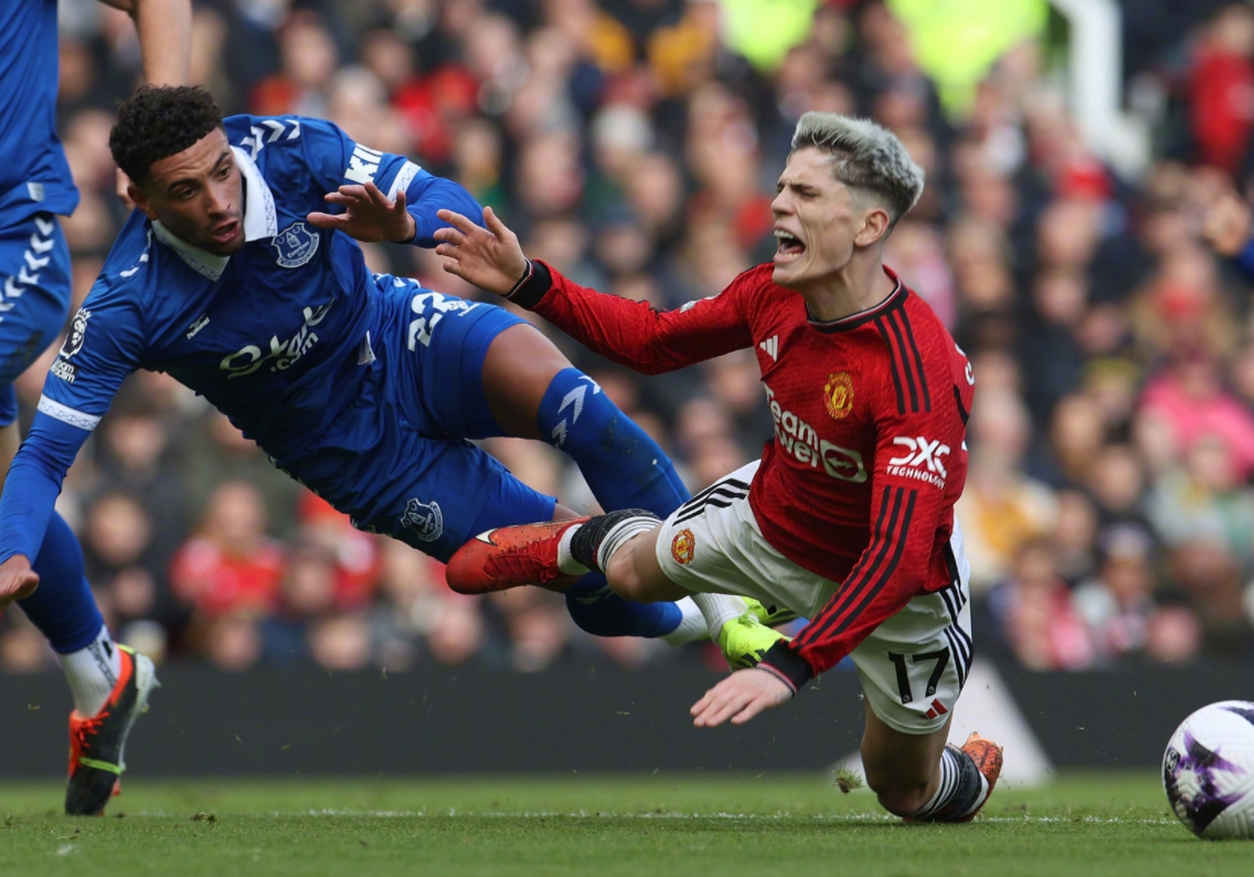 九游体育平台-曼联面临不利局面，势必加强训练备战的简单介绍