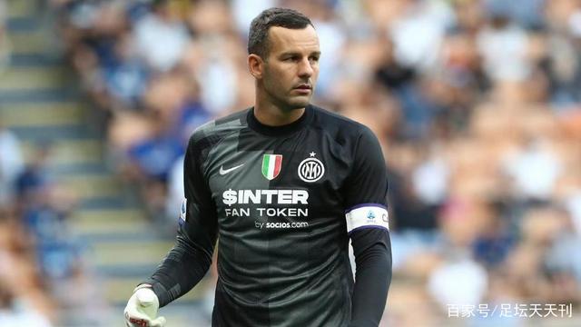 九游娱乐网页-包含诺维奇险胜法尔,为保级立下汗马功劳的词条