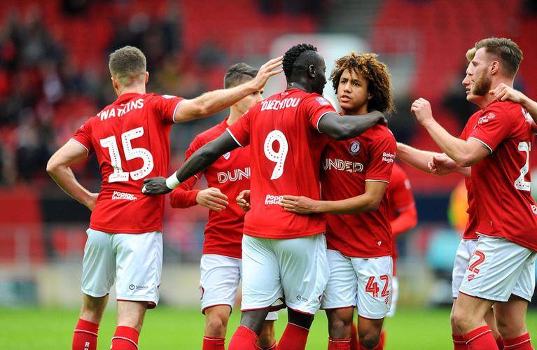 九游体育直播-萨尔福德客场胜出，做客对手沃特福德取得一场碾压胜利的简单介绍