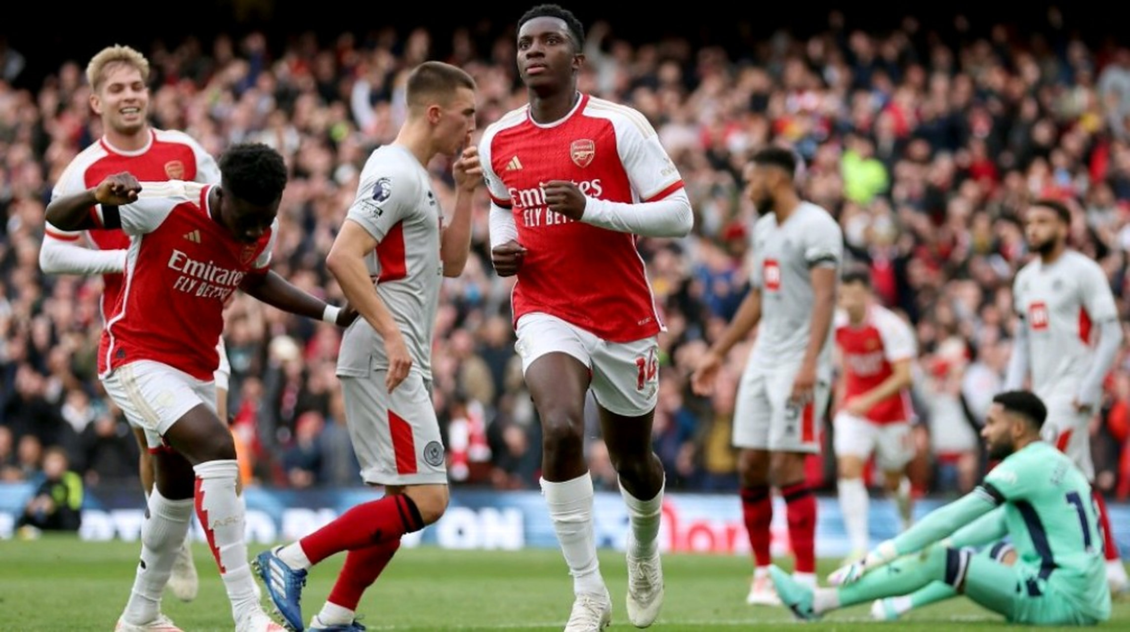 九游体育平台-阿森纳惨遭绝平，客场与伯恩利战成1-1