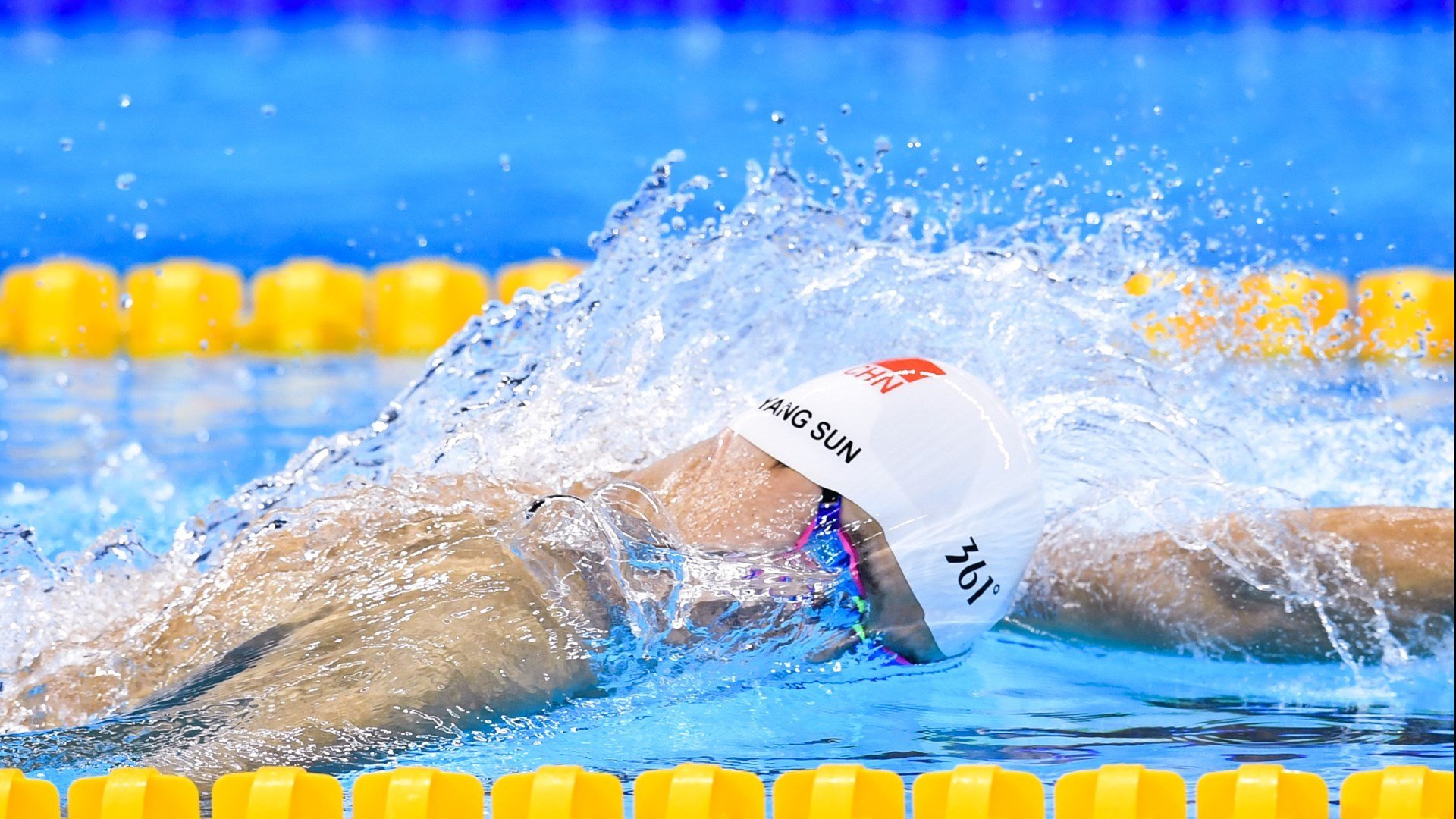 封锁与破局，佛罗伦萨的战术铁幕，卢卡库的哥伦比亚式突围