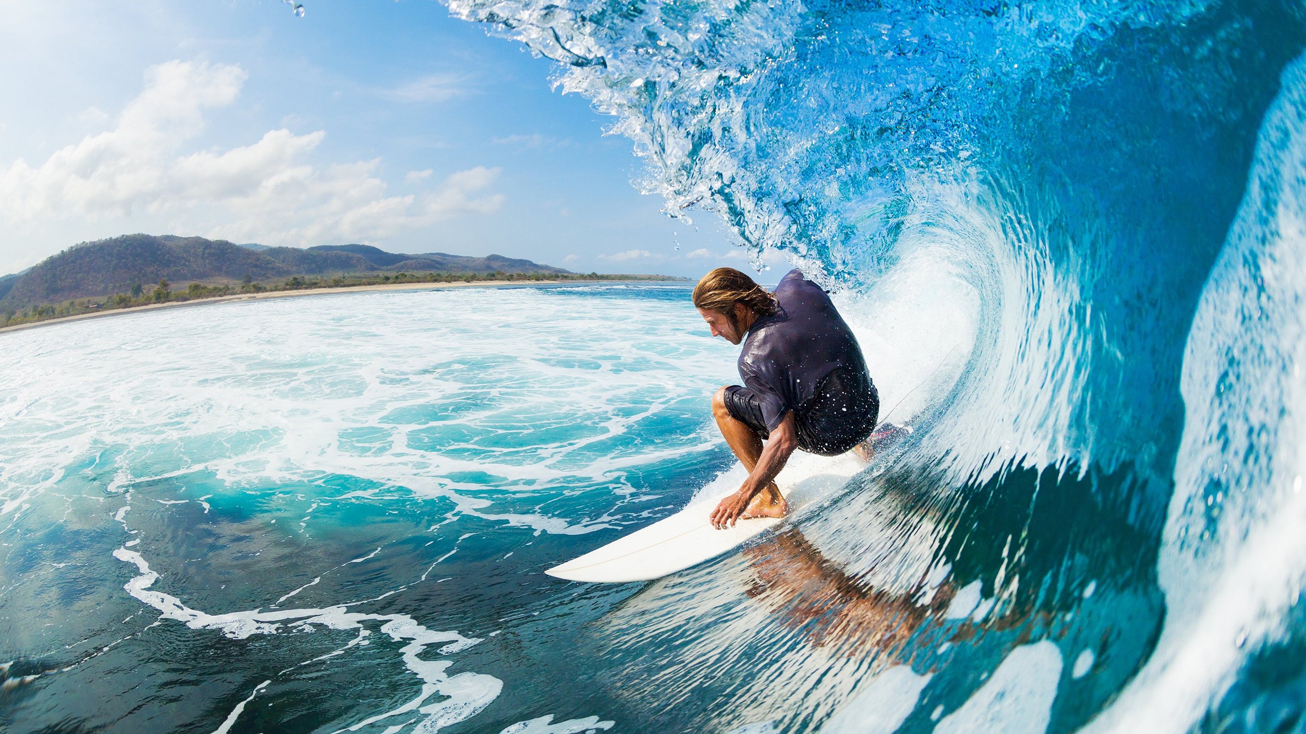 绝杀风暴，广东队压哨逆袭，詹姆斯统治全场之夜